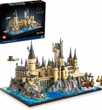 LEGO Harry Potter Hogwarts Castle For Adults